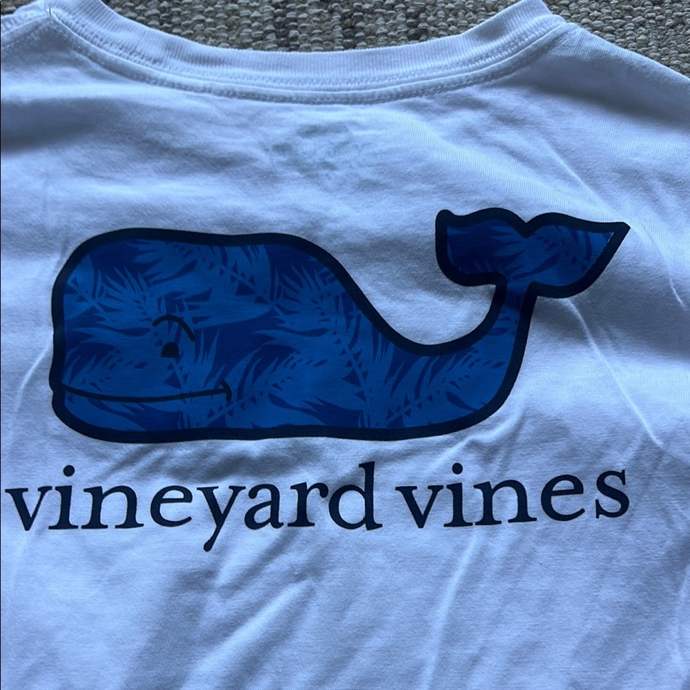 Vineyard Vines Kids White T-Shirt - Picture 5 of 5